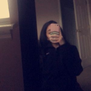 Meet your Posher, Aylin
